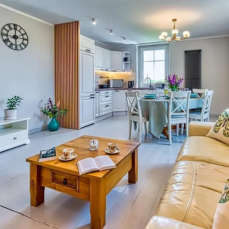 Spokojna Gora Διαμέρισμα Mirsk